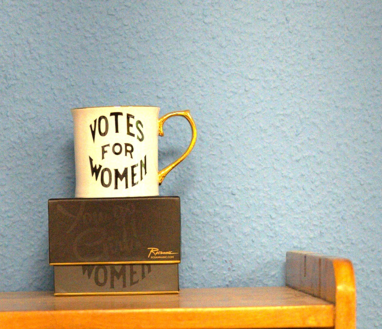 Tasse mit Aufschrift Votes for Women